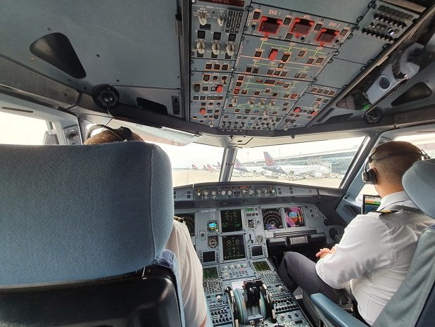 SignageTube take-off